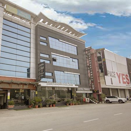 Hotel Delhi 37 By Star Group Near Delhi Airport Νέο Δελχί Εξωτερικό φωτογραφία