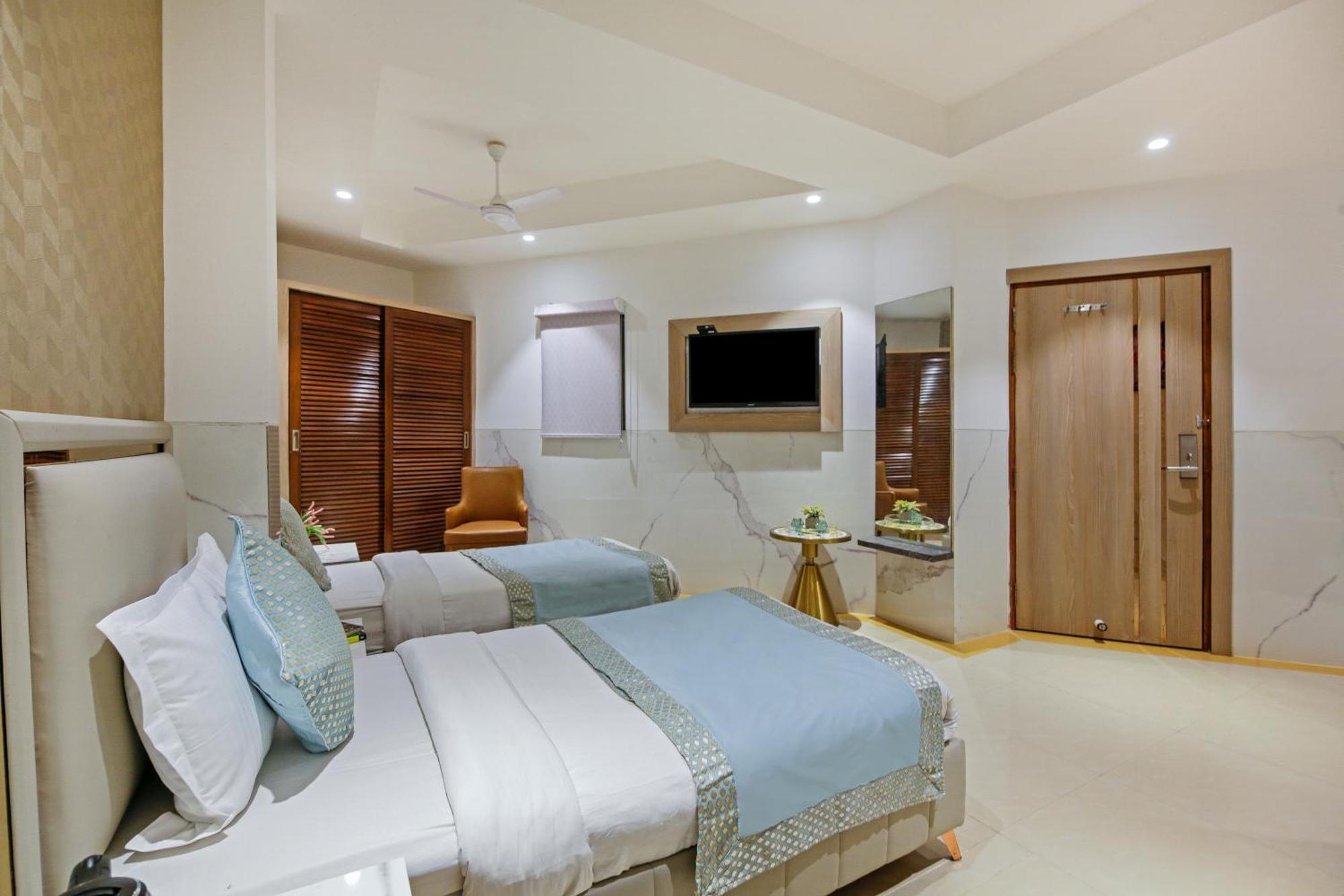 Hotel Delhi 37 By Star Group Near Delhi Airport Νέο Δελχί Εξωτερικό φωτογραφία