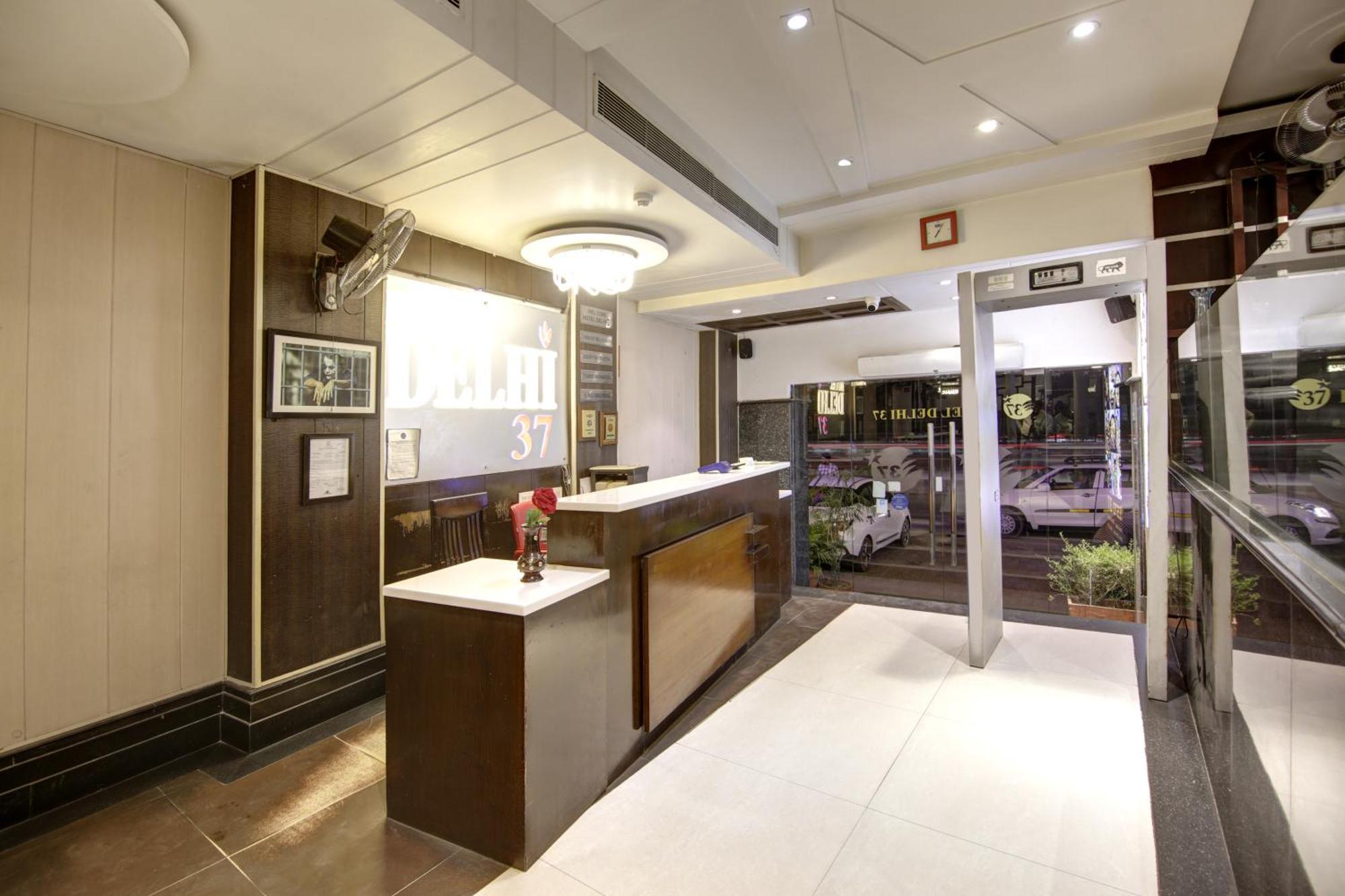Hotel Delhi 37 By Star Group Near Delhi Airport Νέο Δελχί Εξωτερικό φωτογραφία