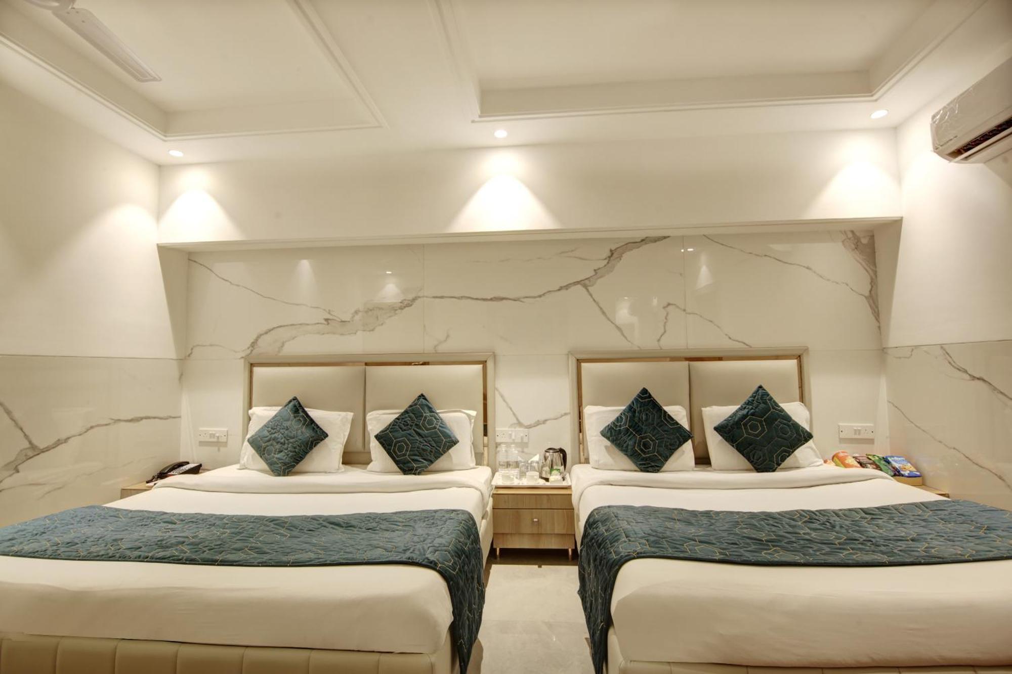 Hotel Delhi 37 By Star Group Near Delhi Airport Νέο Δελχί Εξωτερικό φωτογραφία